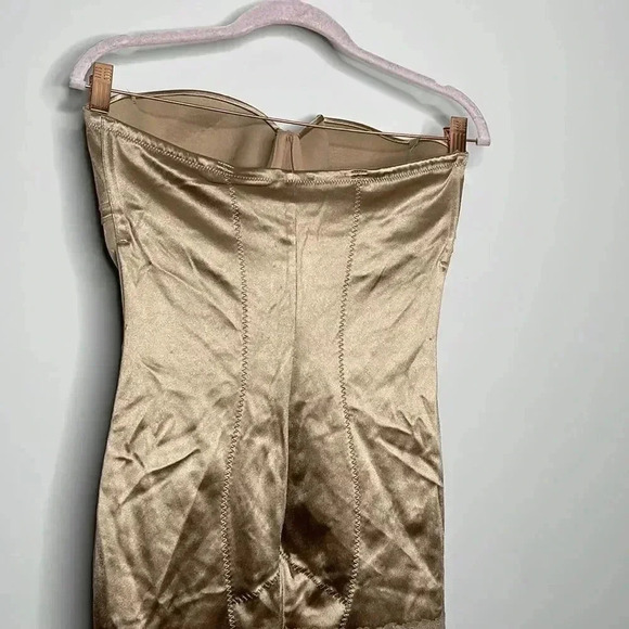 Scandal Body Shaping Shape wear - Picture 7 of 10